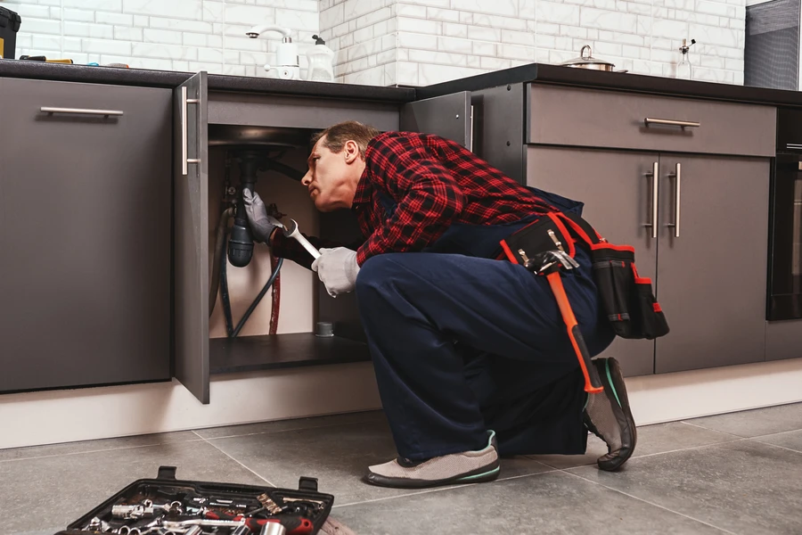 Advanced Leak Detection Methods Used By Plumbers in Everett, WA Advanced Leak Detection Methods Used By Plumbers in Everett, WA